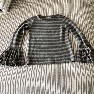 Evolution by Cyrus bell sleeve sweater